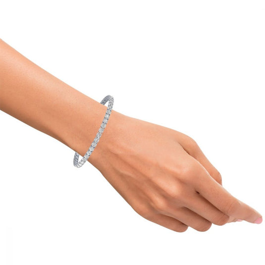 0.20 Pointer Dazzle Diamond Bangle